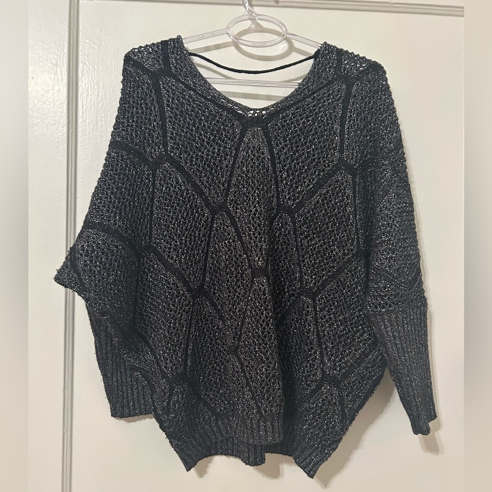 Black V-Neck Oversized Sweater with Chunky Knit and Geometric Pattern